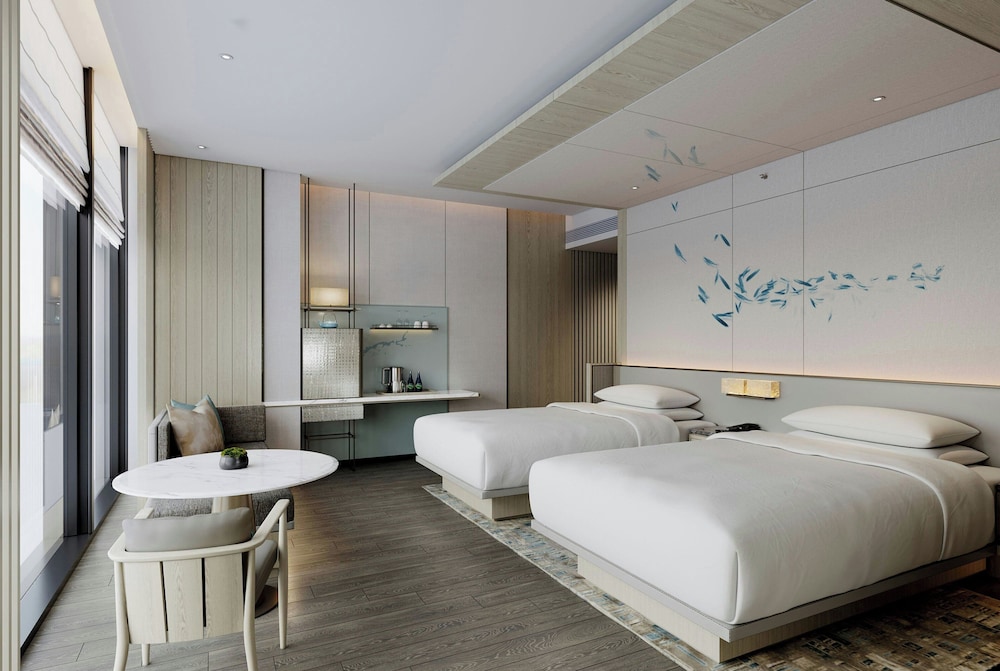 Premium Room, 2 Double Beds (View)