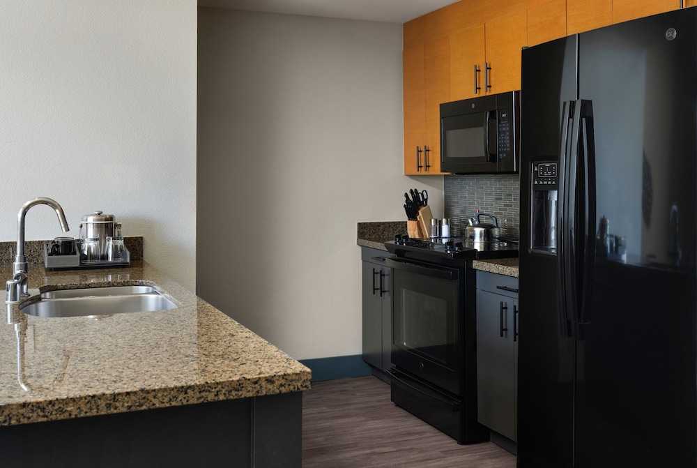 Family Suite, 1 Bedroom - Photo 3