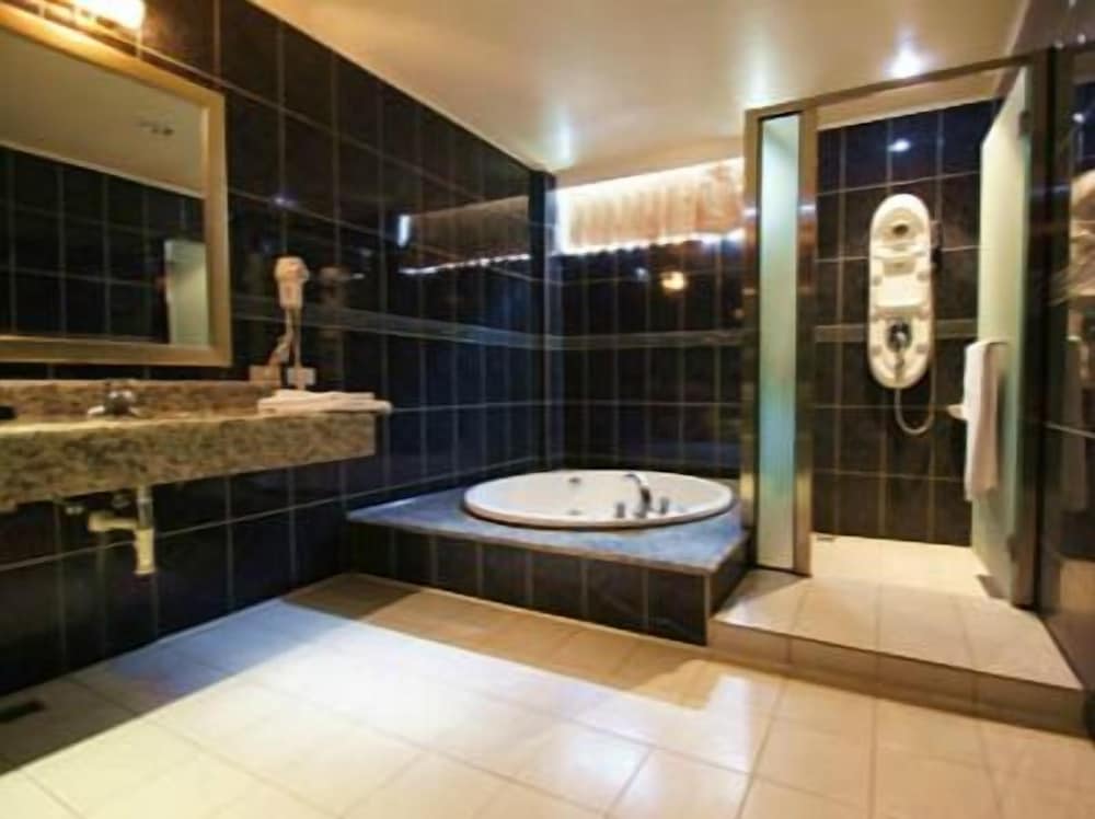 Standard Suite photo 2