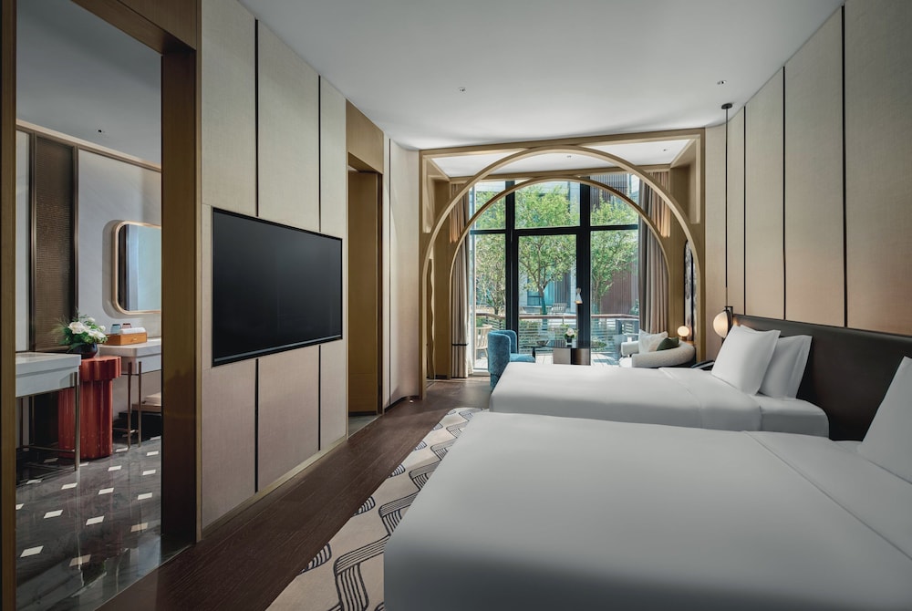 Premium Room, 2 Double Beds (Garden View, Courtyard Access)