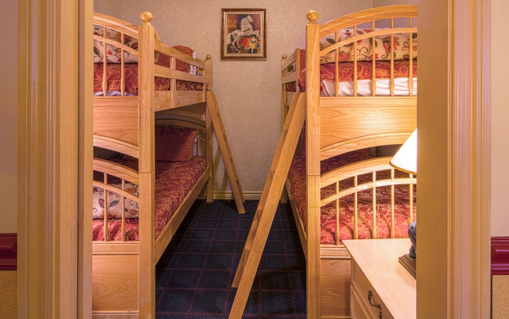 Family Kitchette Room For 8 With Kitchenette photo 2