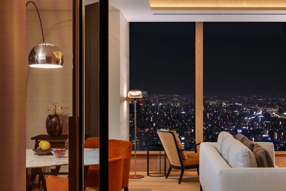 Superior Suite, 1 Bedroom (View)