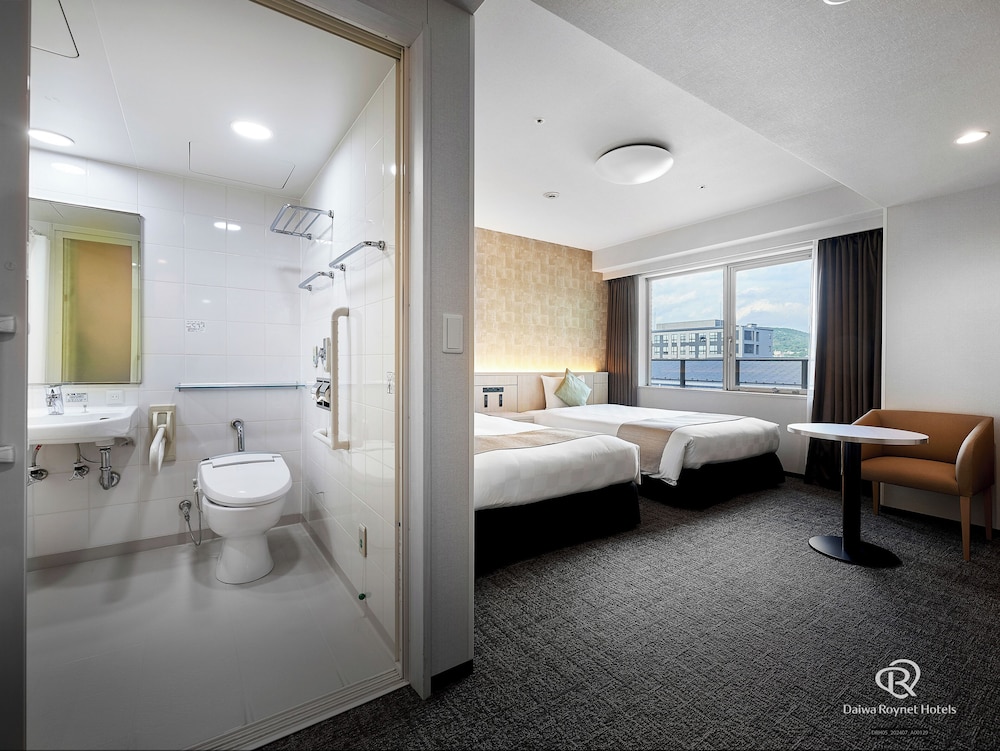 Universal Triple Room, Non Smoking - Photo 3