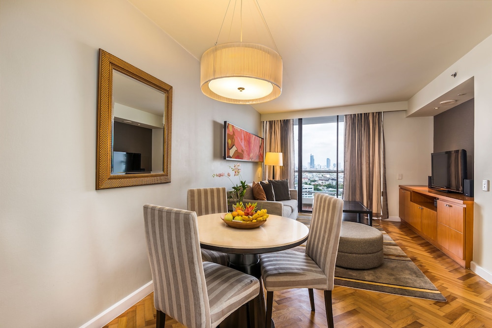Grand Deluxe 1-Bedroom Twin photo 2