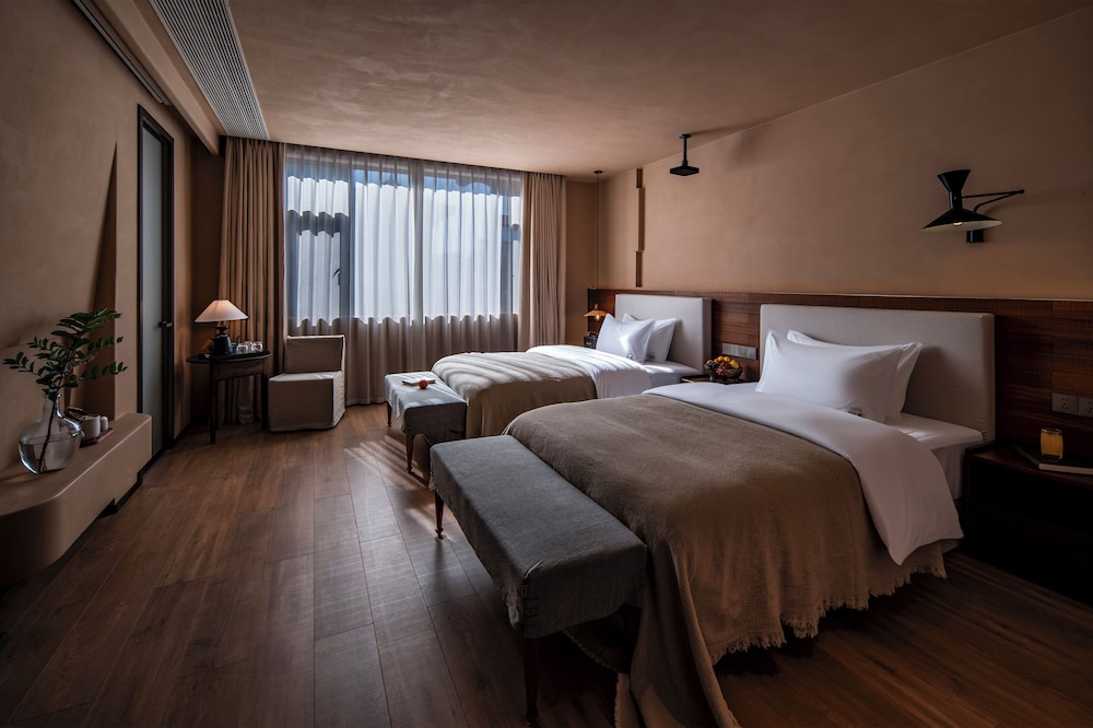 Economy Twin Room, Courtyard View