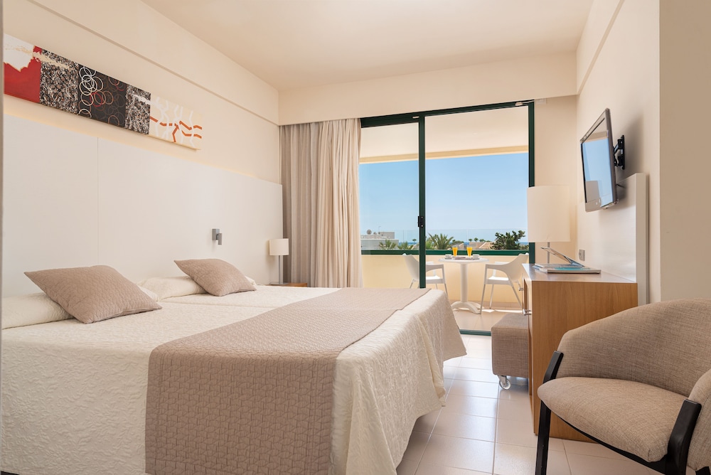 Double Room, Balcony - Photo 2