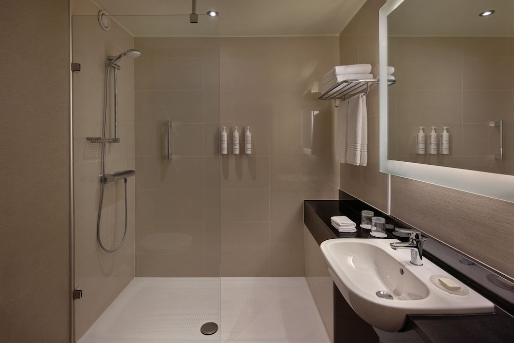 Junior Suite, 1 Bedroom - Photo 34