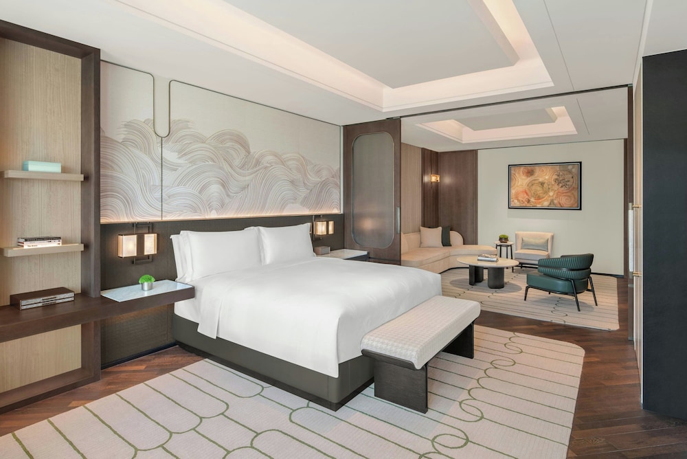 Discovery Suite - Photo 2