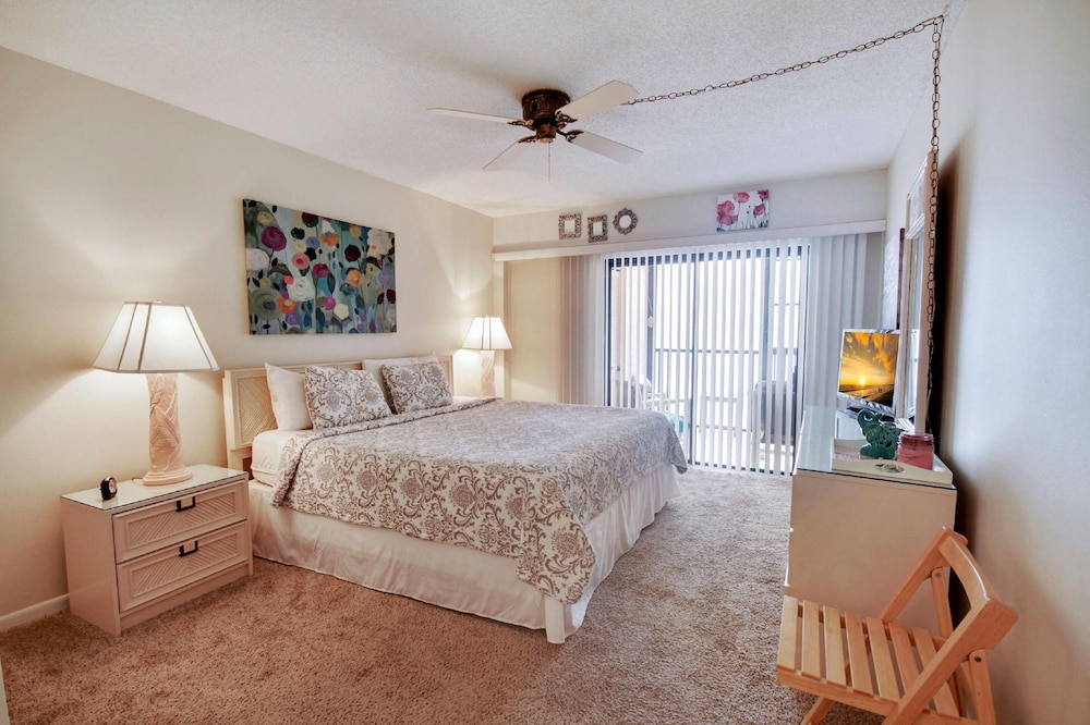 Condo, Multiple Beds (Villa Madeira 609) photo 3