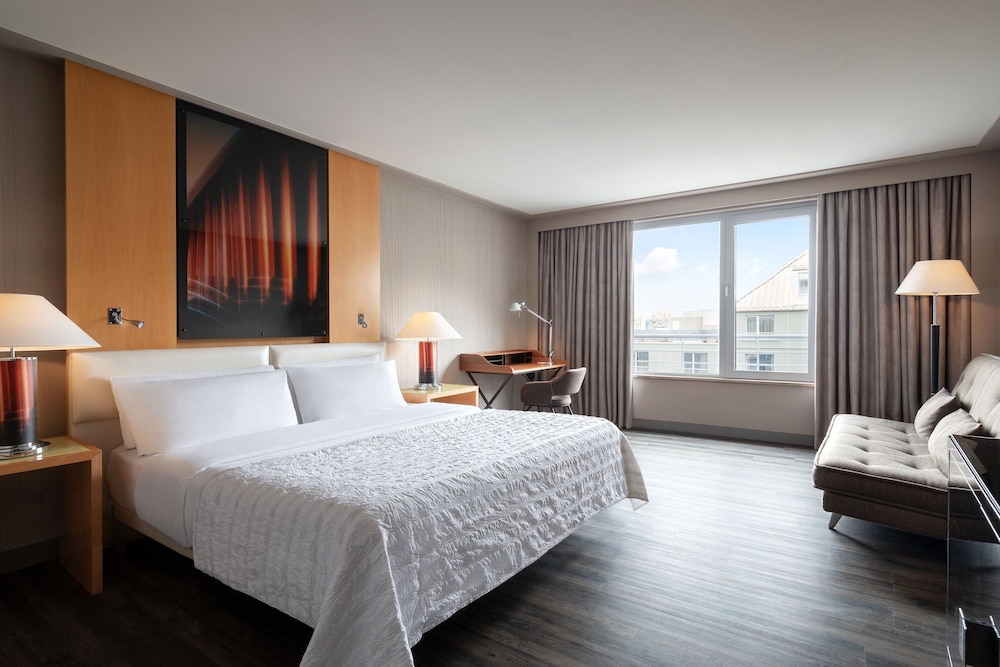 Executive Room, 1 King Bed