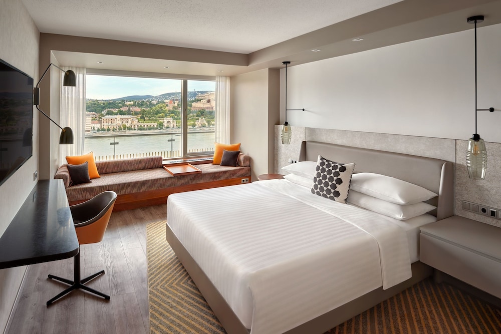 Deluxe Room, 1 King Bed (View)