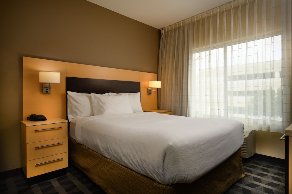 Suite, 1 Bedroom photo 2