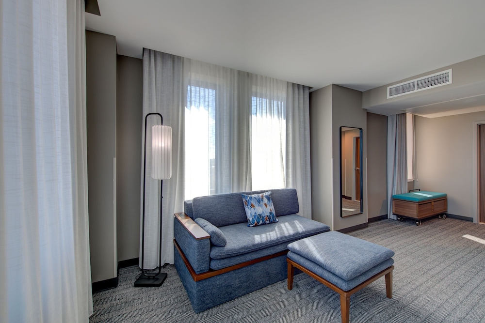 Junior Suite, 1 Bedroom - Photo 3