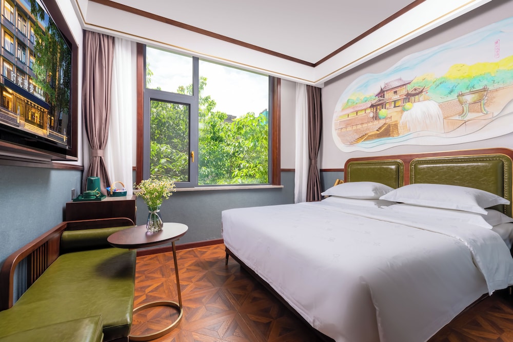 Basic Double Room photo 2