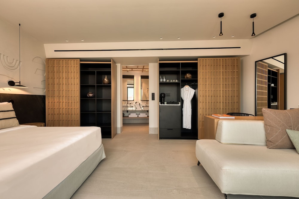 Bungalow, 1 King Bed with Sofa bed (Euphoria Bungalow with Zen Pool)