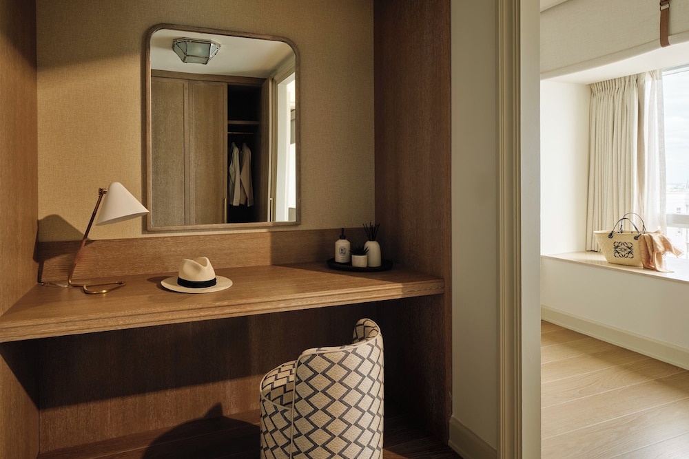 Presidential Suite (Bayfront) thumbnail 5