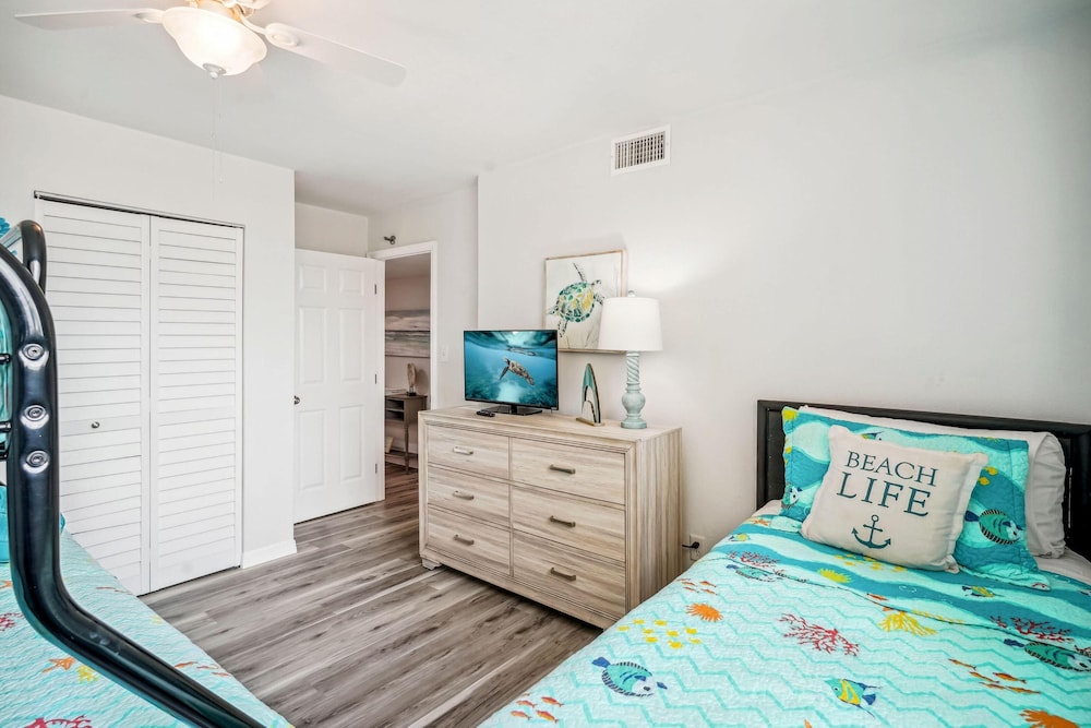 Condo, Multiple Beds (Trillium 1C - Premier) photo 3