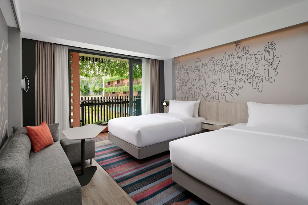 aloft Double Room, Room, 2 Double Beds, Pool View