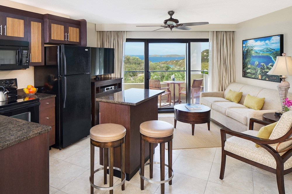 Studio, 1 King Bed with Sofa bed, Resort View (Balcony)