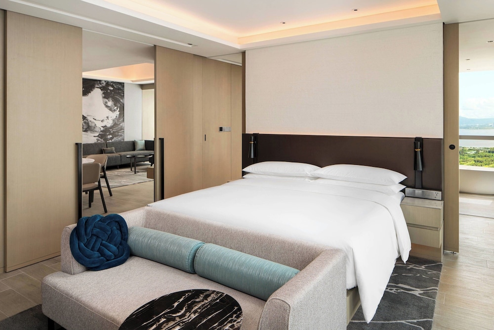 Executive Suite, 1 King Bed