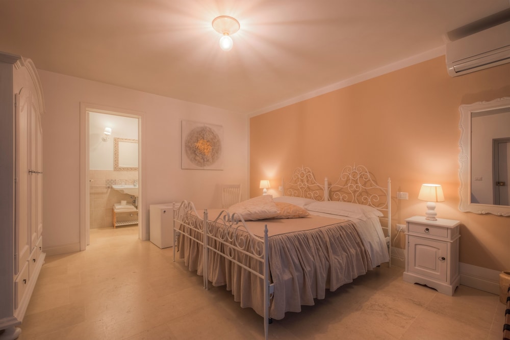 Panoramic Double Room photo 3