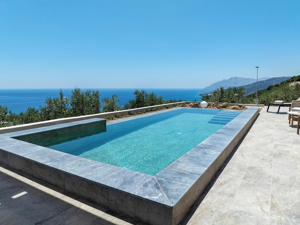 Villa, Sea View photo 1