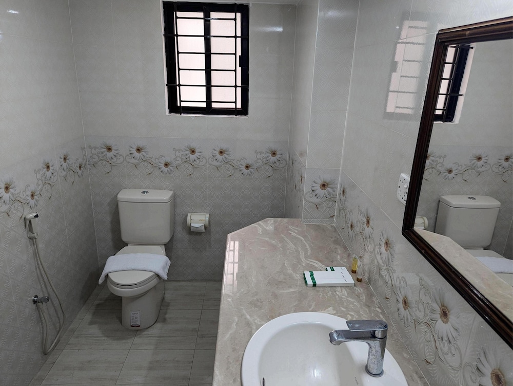 Suite, Balcony, City View photo 3
