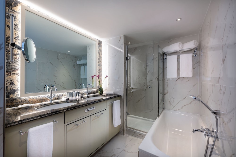Executive Suite, 1 Bedroom thumbnail 5