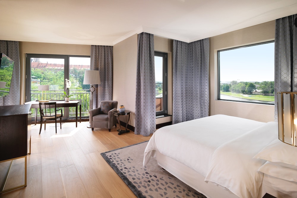 Royal Suite, 1 Double Bed - Photo 1