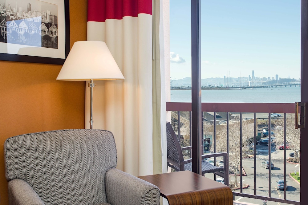 Four Points by Sheraton - San Francisco Bay Bridge, Photo 5