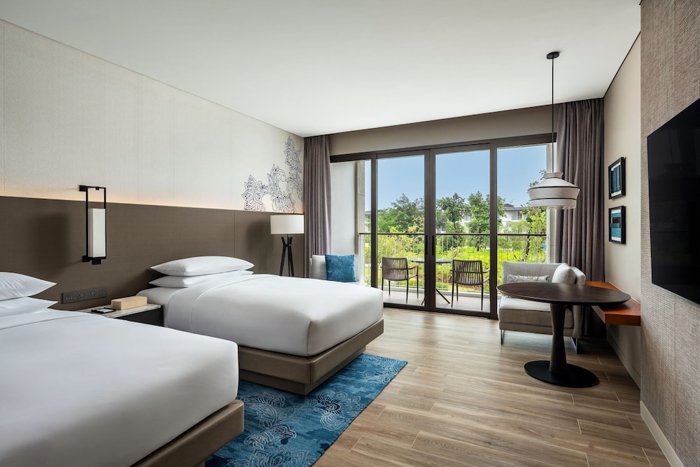 Deluxe Room, 2 Twin Beds, Garden View (Balcony) - Photo 1