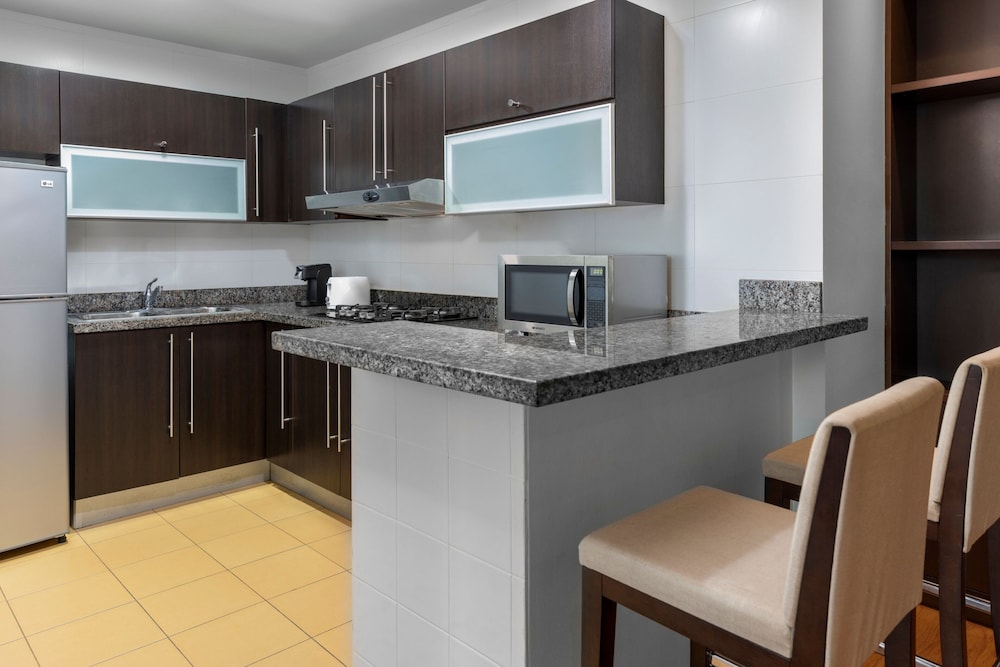 Family Apartment, 2 Bedrooms - Photo 8