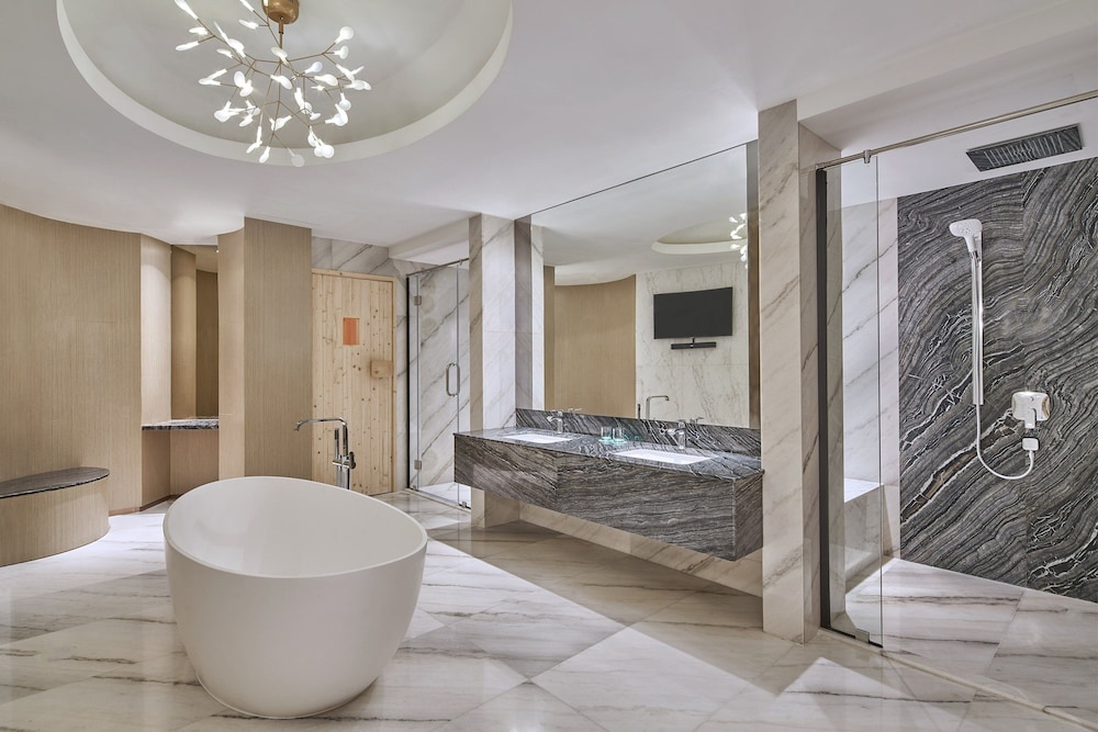 Presidential Suite, 2 Bedrooms thumbnail 5
