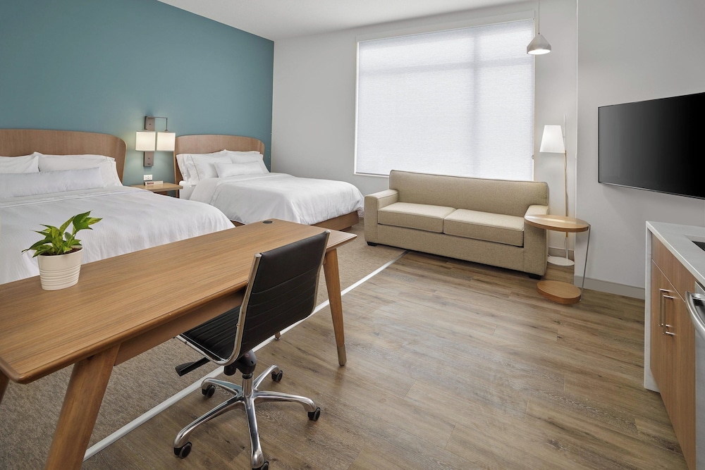 Studio, Multiple Beds