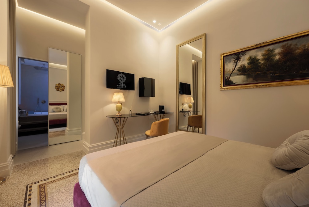 Luxury Suite