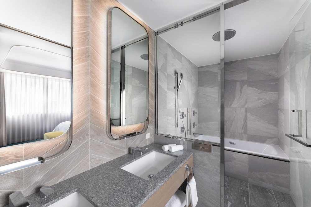 Club Suite, 2 Double Beds (View) - Photo 5