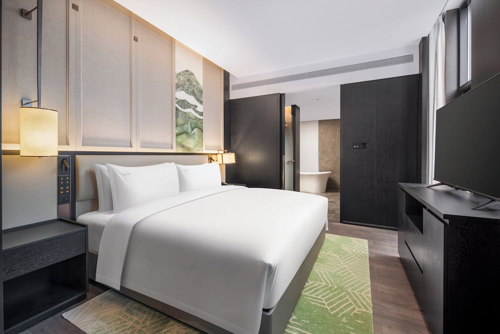Suite, 1 King Bed (Super King)