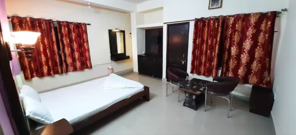 Deluxe Double Room photo 3