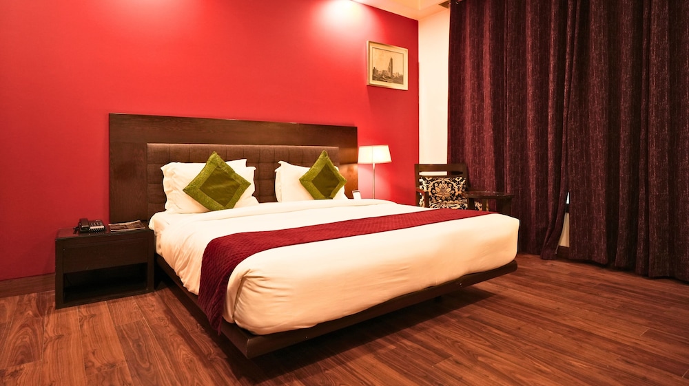 Deluxe Double or Twin Room - Photo 15