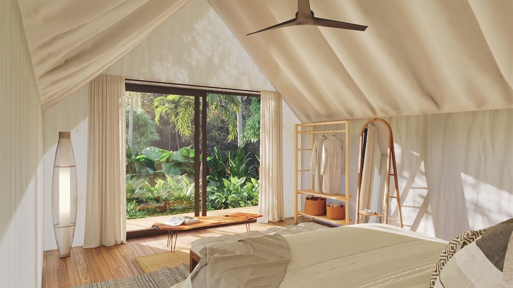 Design Room, 1 King Bed photo 3