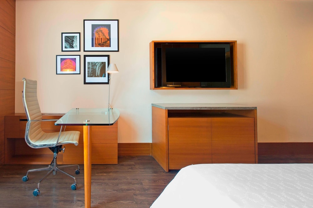 Room, 1 King Bed Room, 1 King Bed