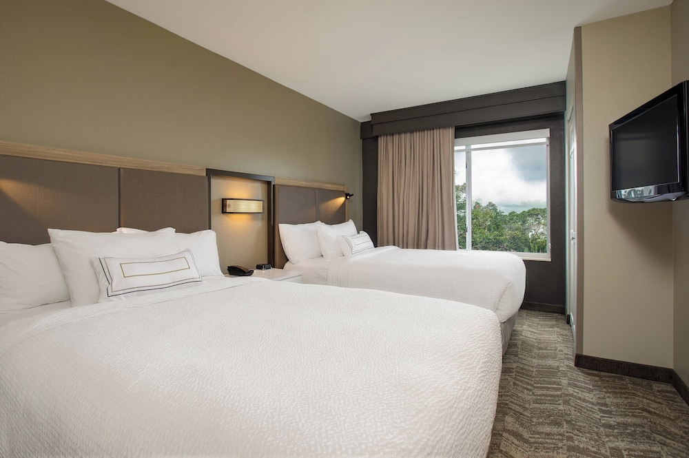 Suite, 2 Double Beds - Photo 1