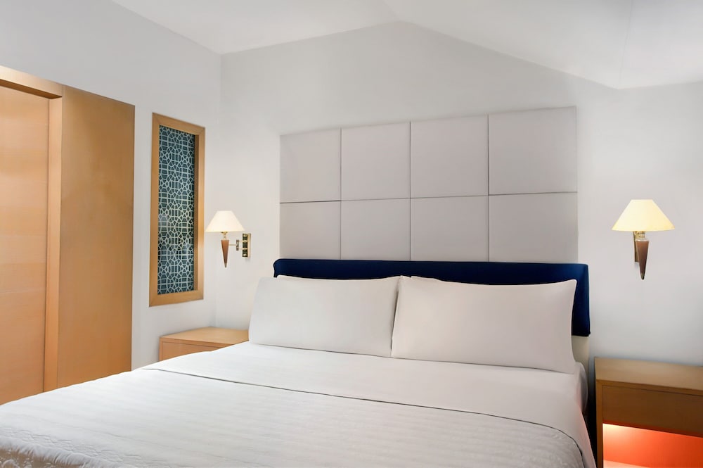 Room, 2 Twin Beds, Garden View - Photo 16