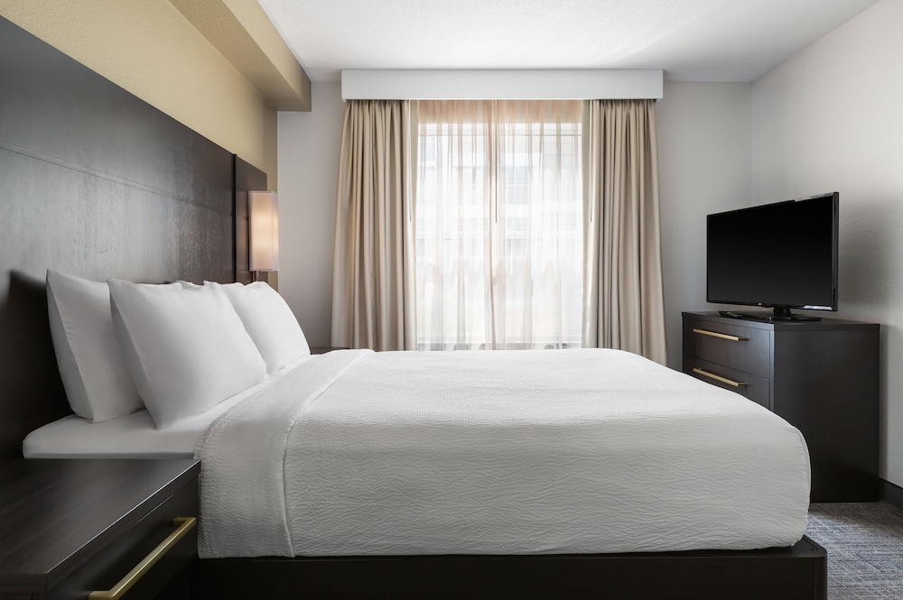 Suite, 1 Bedroom photo 2