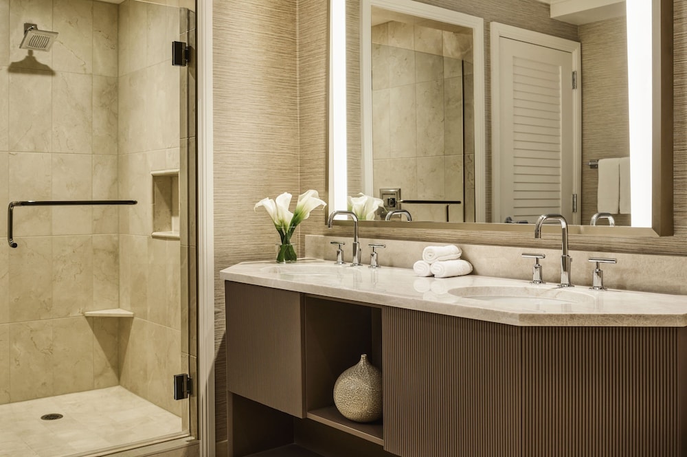 Executive Suite, 1 Bedroom, City View - Photo 6