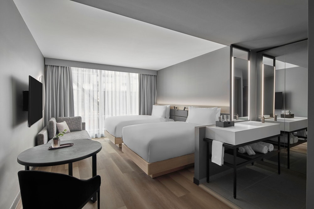 Deluxe Room, 2 Double Beds - Photo 2