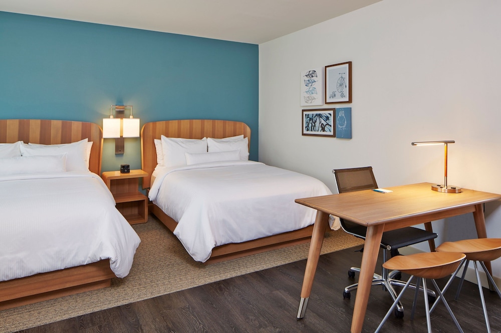 Studio, Multiple Beds (Mobility Accessible, Tub)