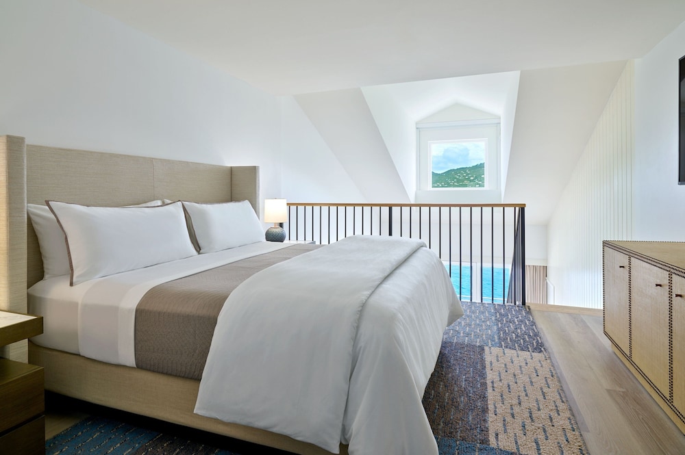 Suite, 1 Bedroom - Photo 1