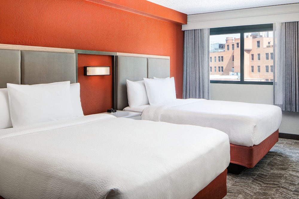Suite, Multiple Beds - Photo 1
