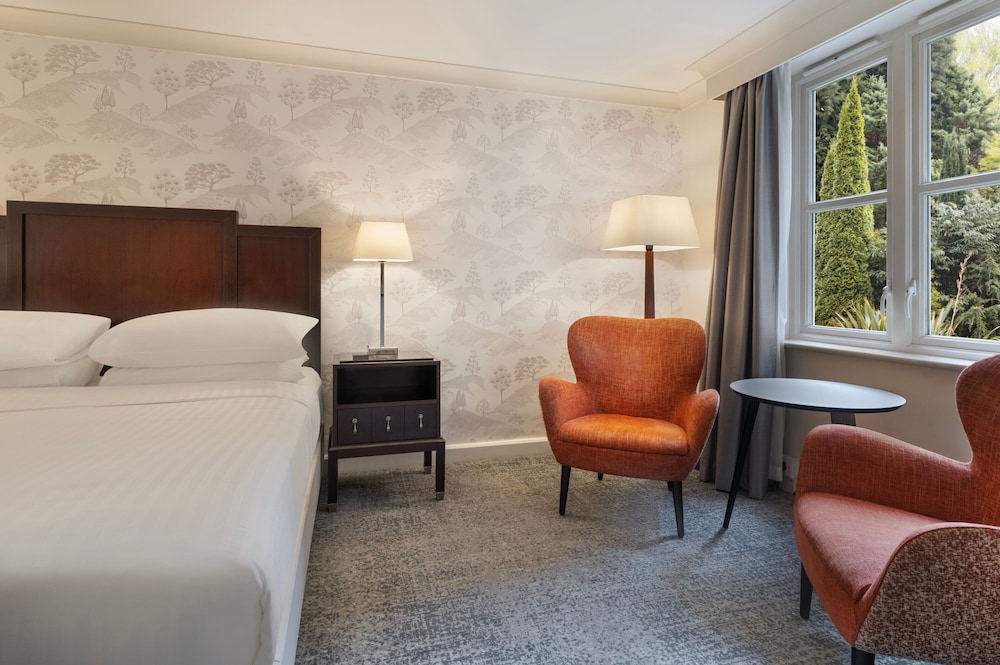 Junior Suite, 1 King Bed - Photo 5